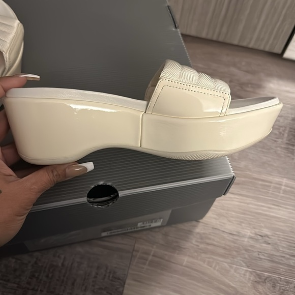 PRADA Authentic Calzature Donna Sandal - Picture 9 of 11